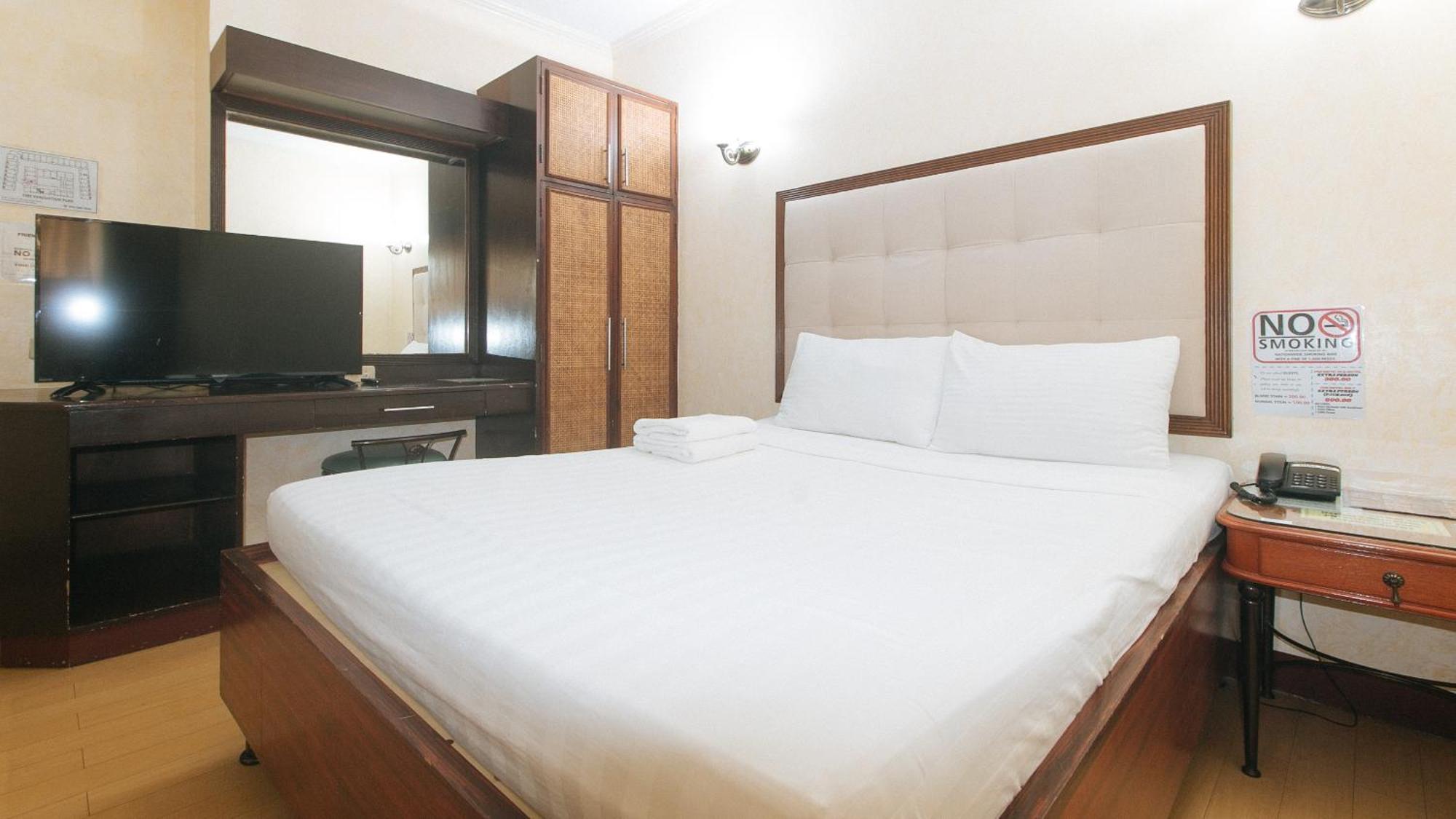 Bliss Hotel Dau マバラカット エクステリア 写真