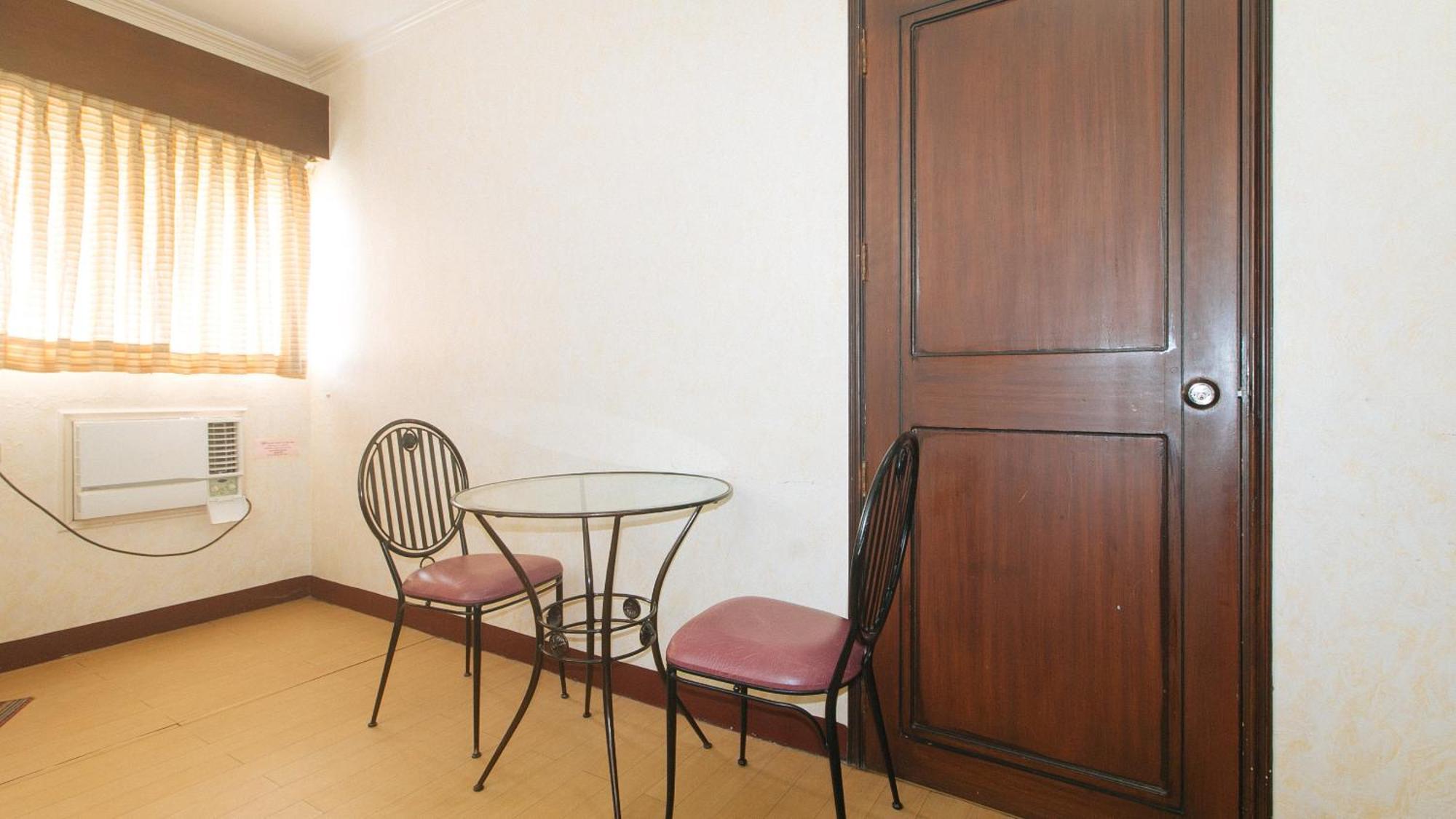 Bliss Hotel Dau マバラカット エクステリア 写真